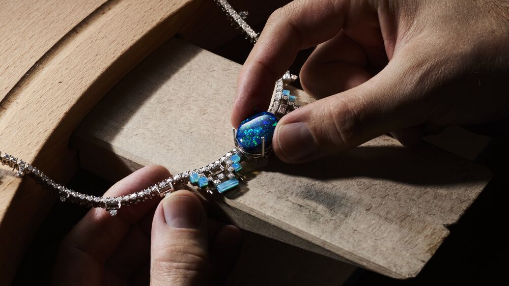 2025年新作ハイジュエリー：FIRST LIGHT I FRED JP