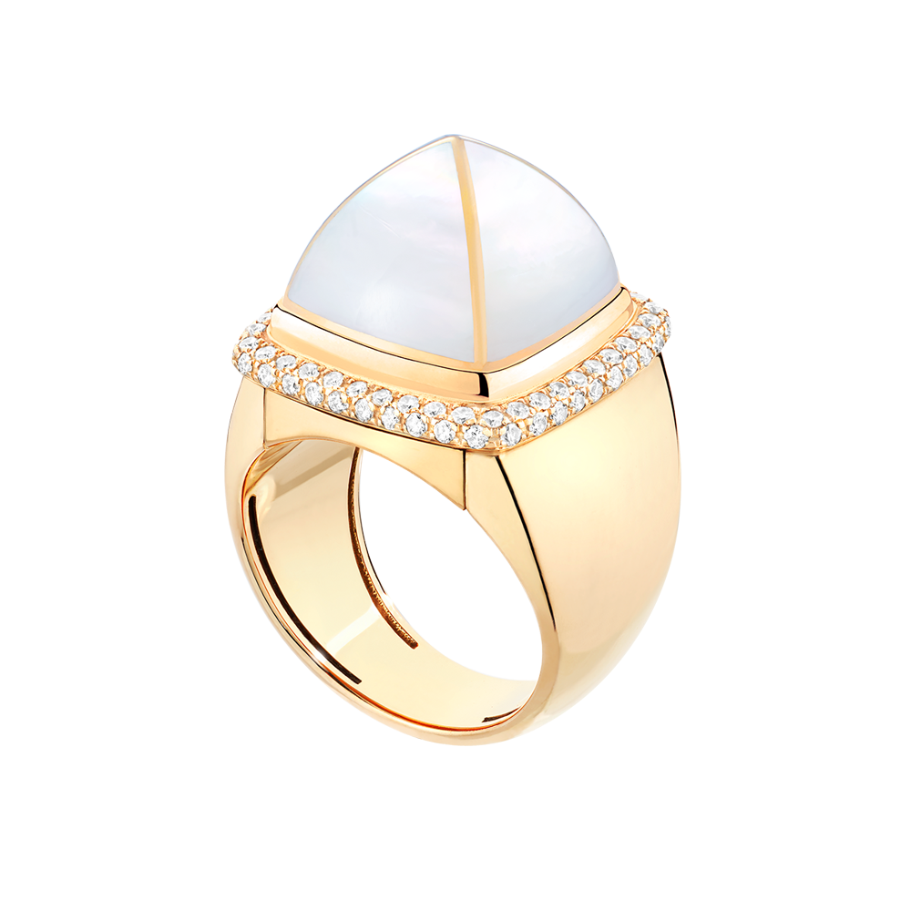 White mother-of-pearl Pain de Sucre ring