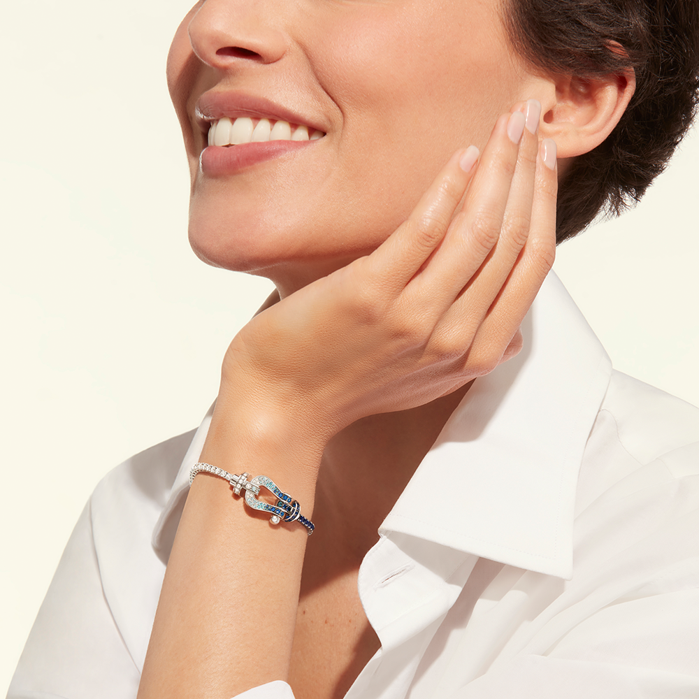 フォース10ブレスレット