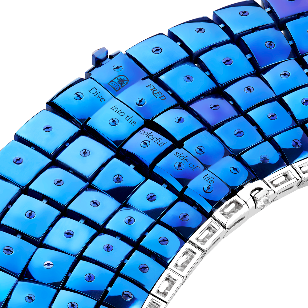 M. Fred Inner Light Pain de Sucre Joyful Attitude necklace