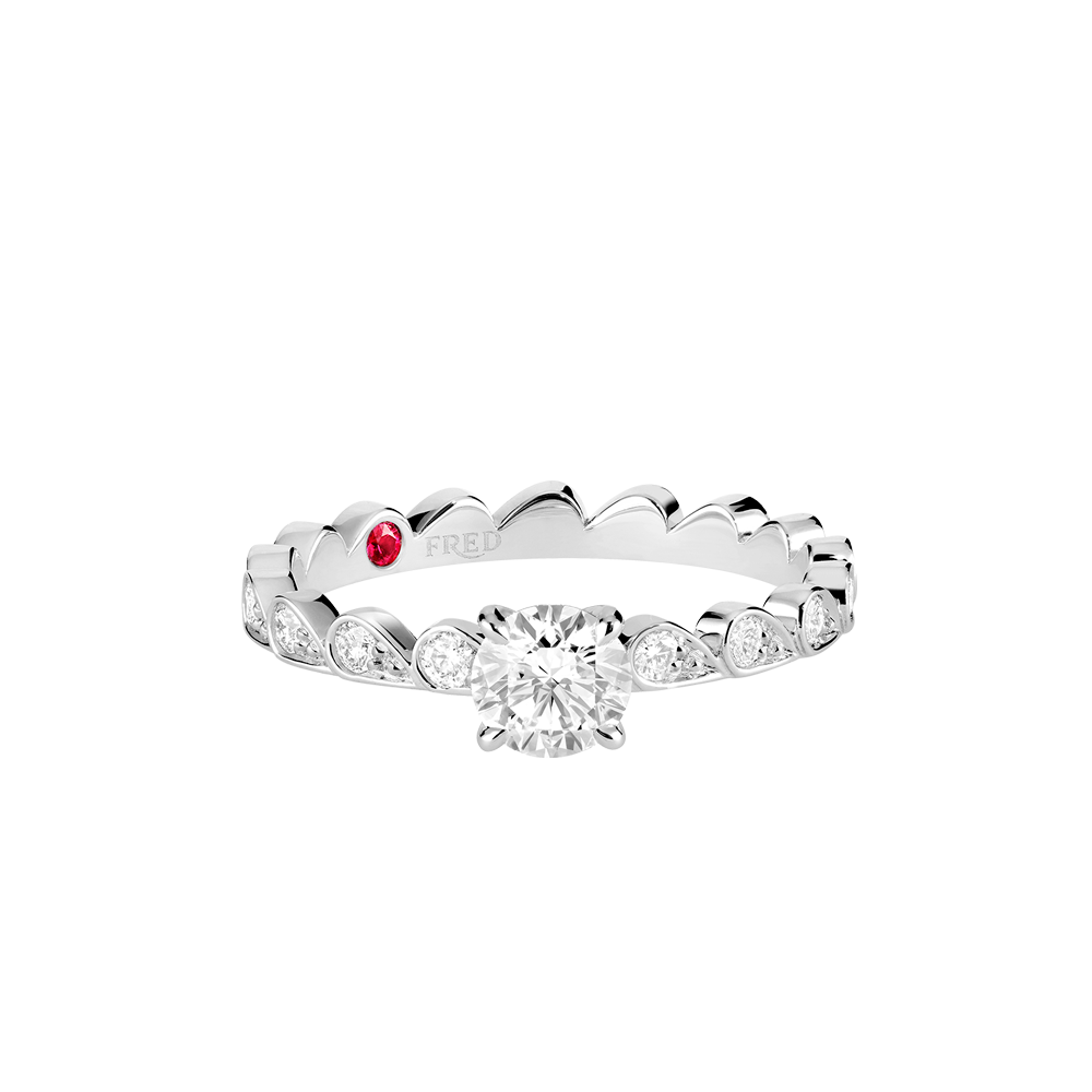 Pretty Woman iconic engagement ring 23k platinum and 0.3 carat