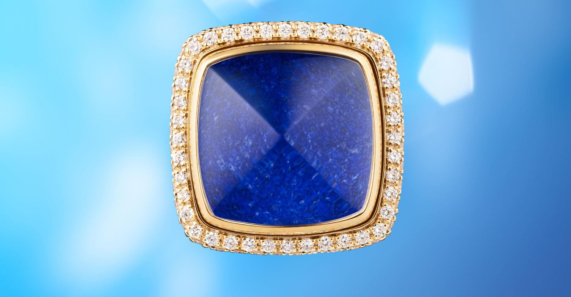 CUSTOMIZABLE CABOCHONS AND SIGNET RINGS