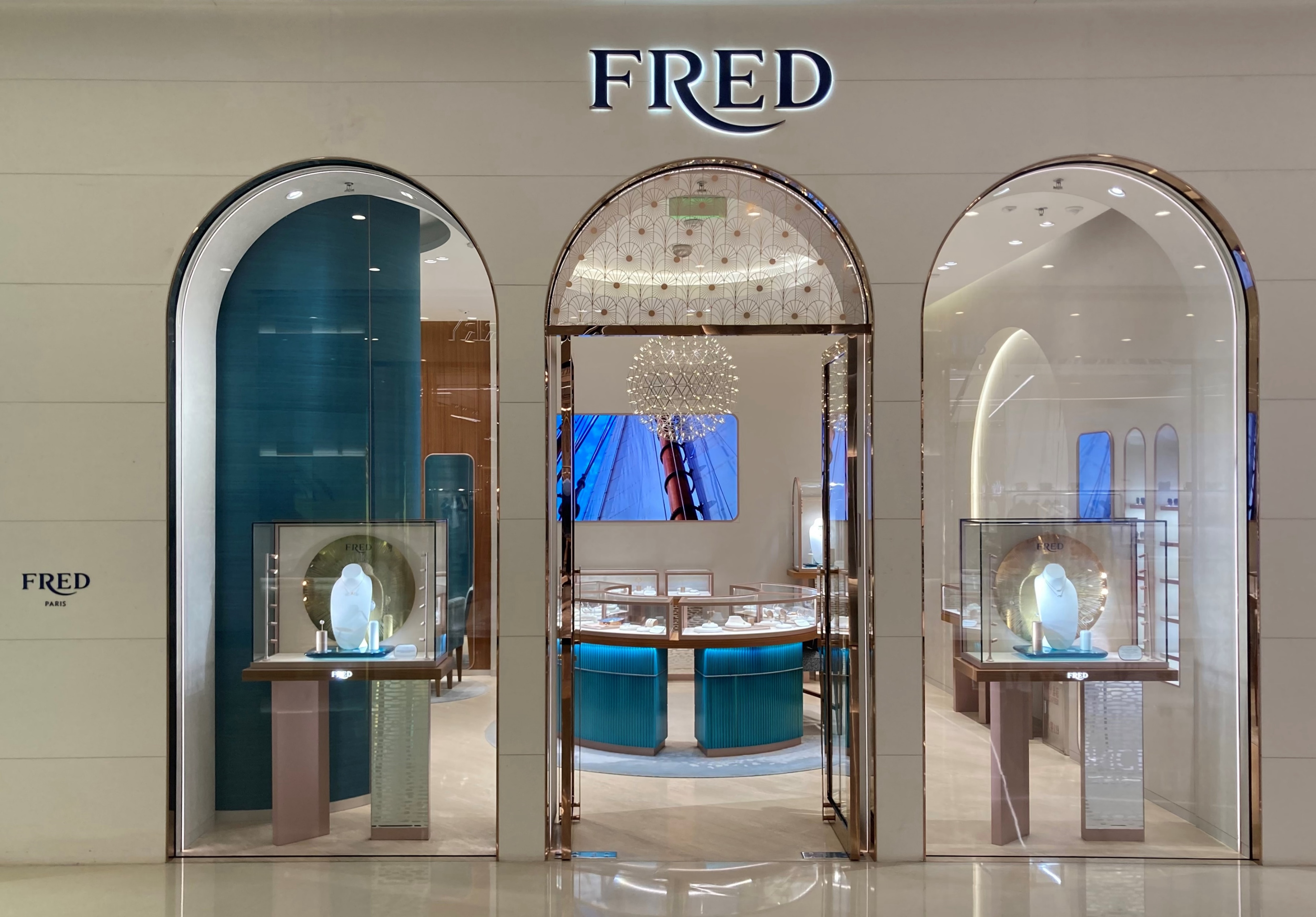 恒隆广场精品店