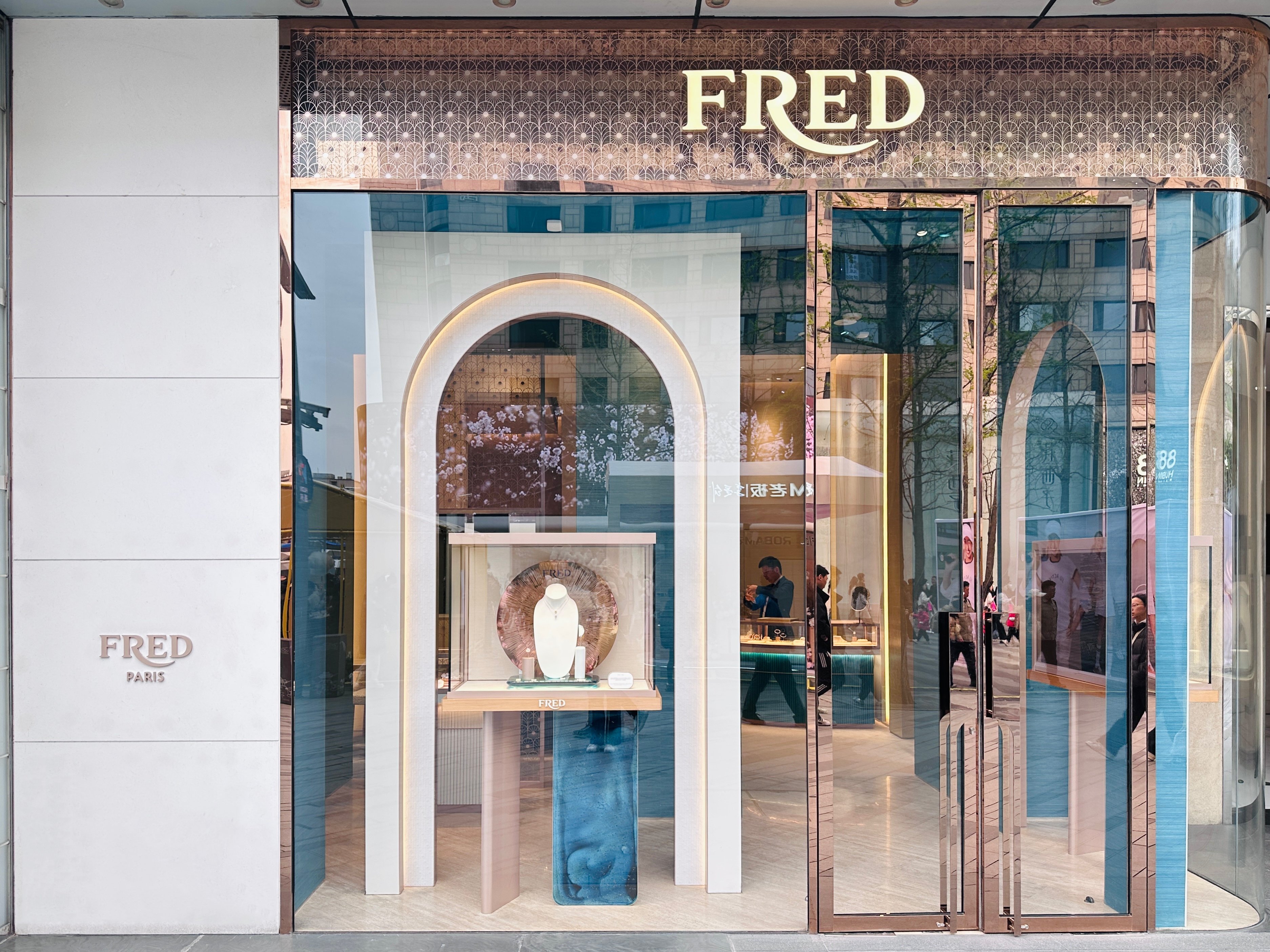 FRED In77